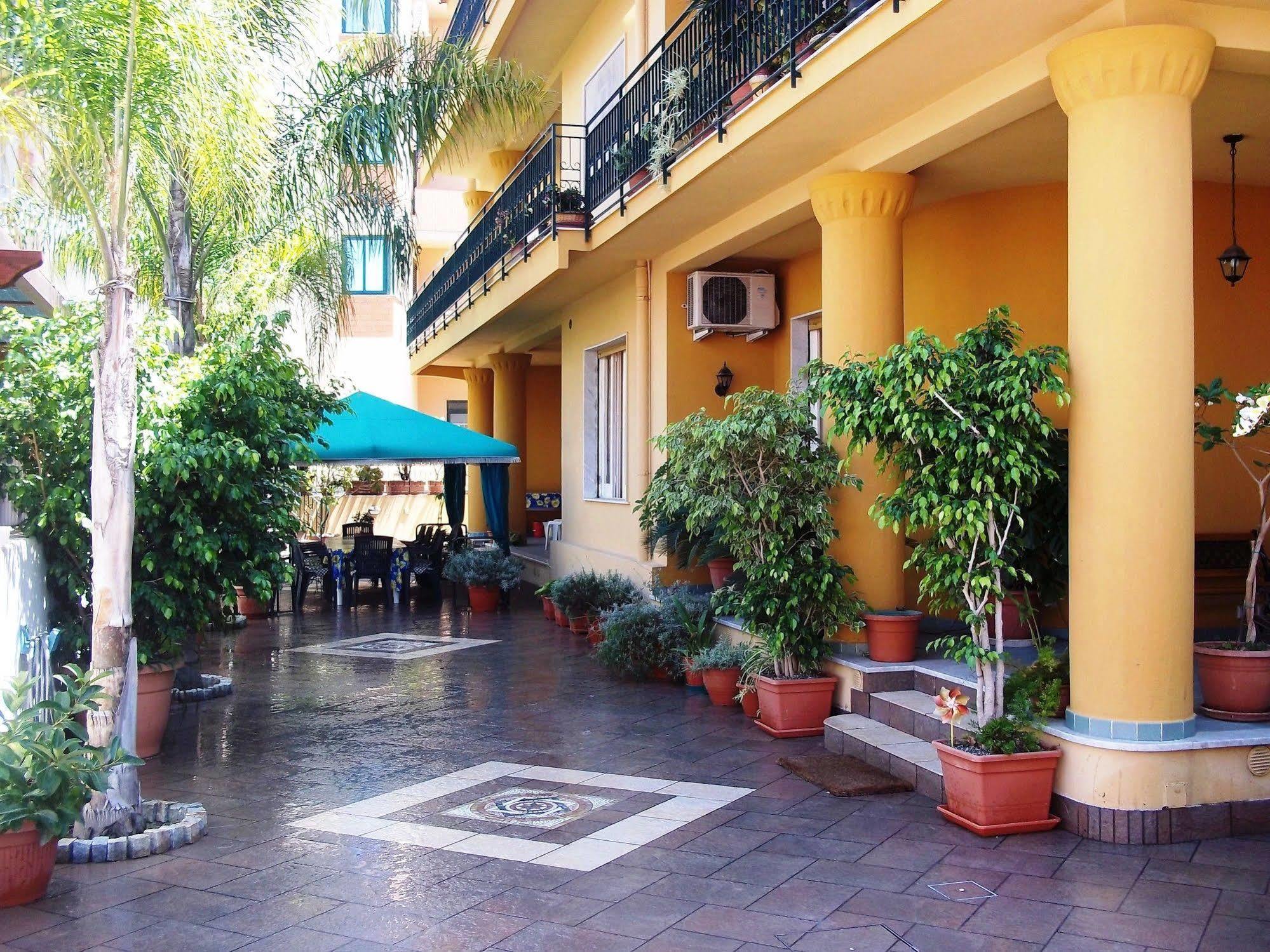 B&B Il Cocus Milazzo Exterior foto