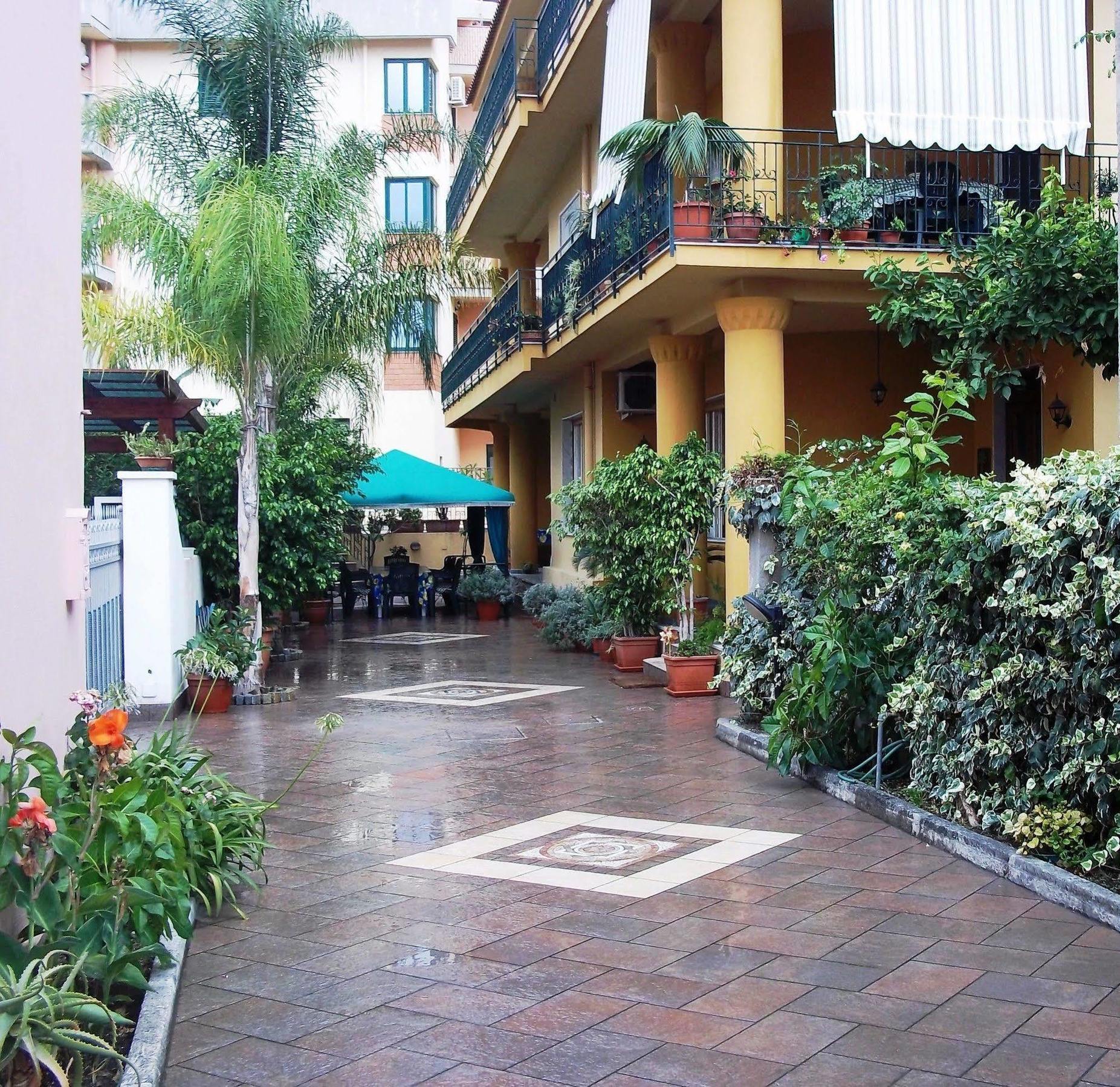B&B Il Cocus Milazzo Exterior foto
